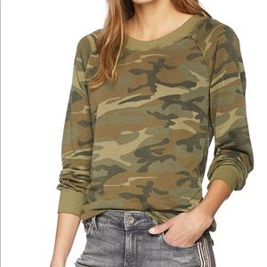Alternative Apparel Camo Sweatshirt Small